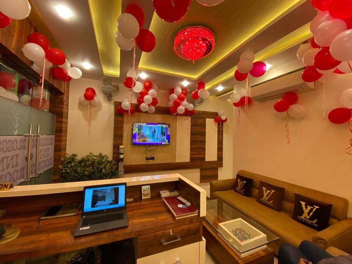 Hotel Blossom Inn Амритсар Экстерьер фото